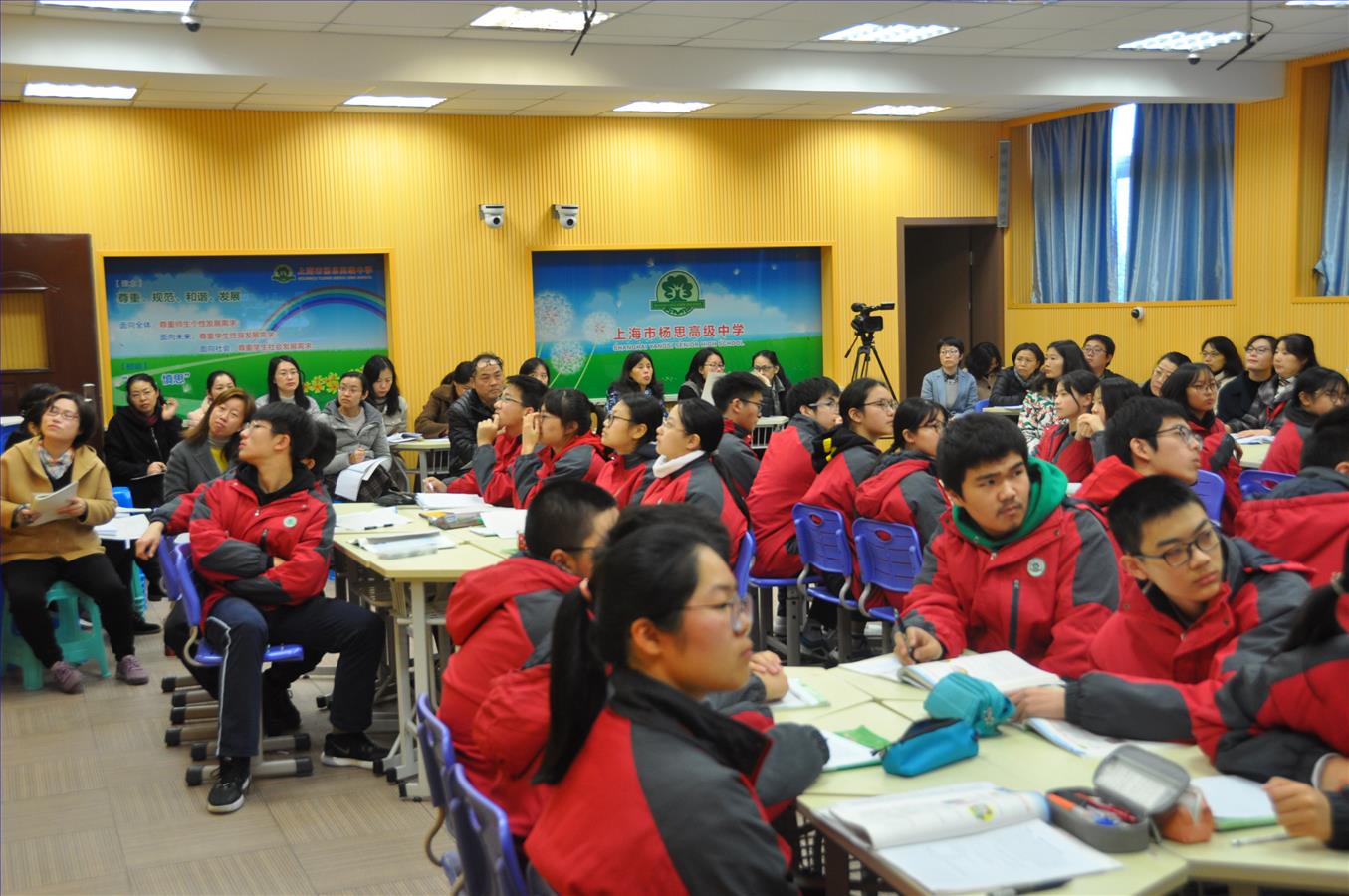 DSC_0490.JPG DSC_0490.JPG